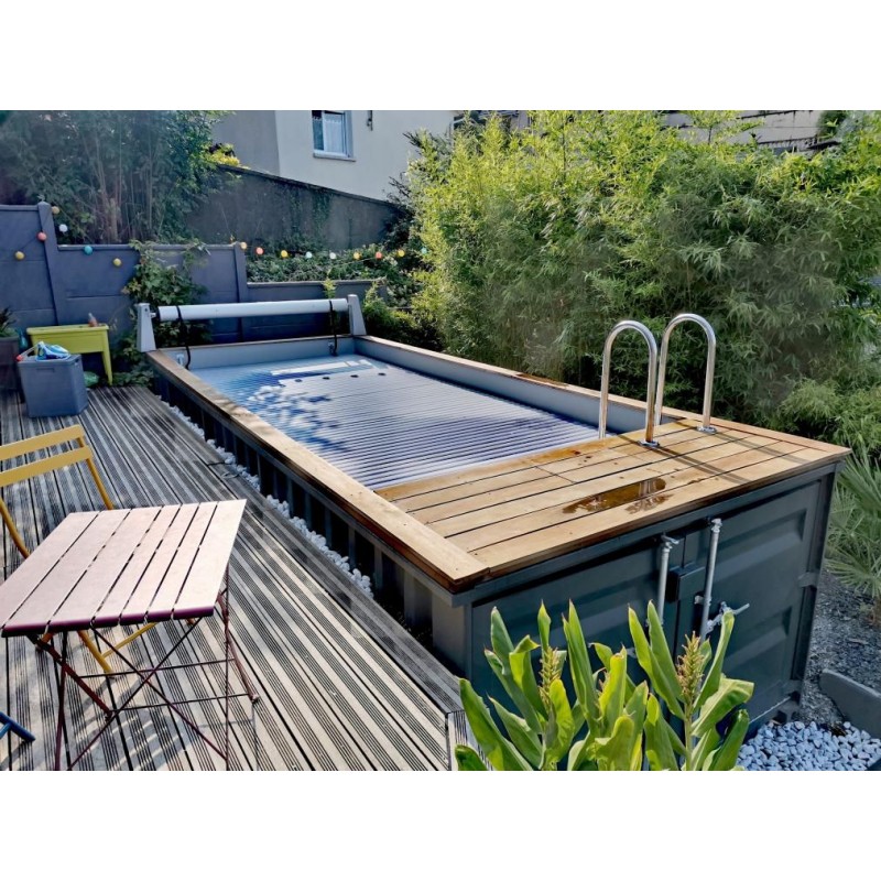 Container Pool with dimensions of 6m Container Pool with dimensions of 6m